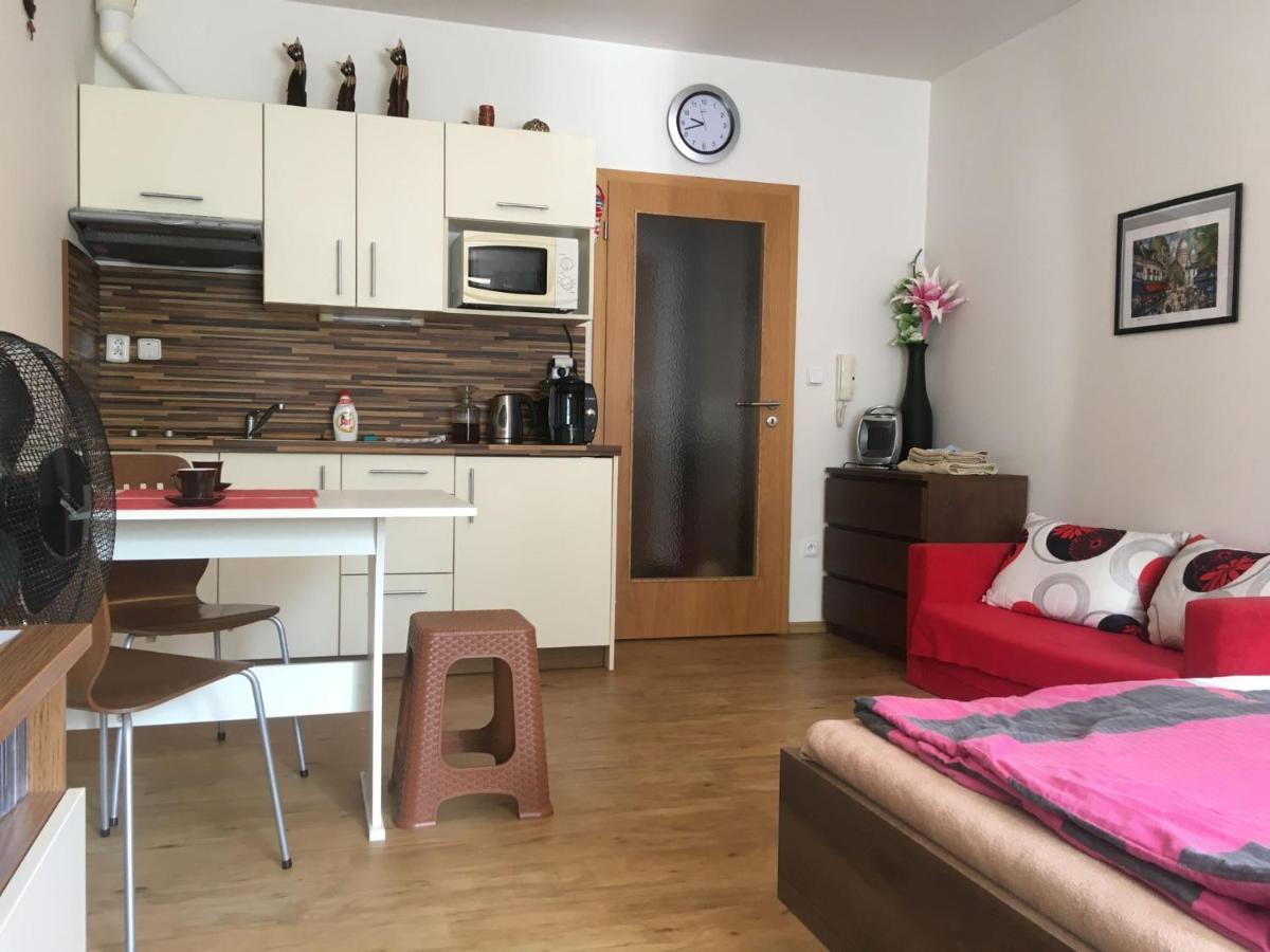 דירות ליפנו נאד וויטאבו Apartman Na Pohodu 25 מראה חיצוני תמונה